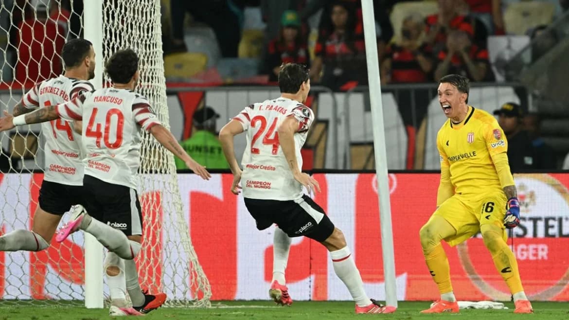 Muslerazo en el Maracanã: Estudiantes resistió con diez y volvió a una final después de 17 años