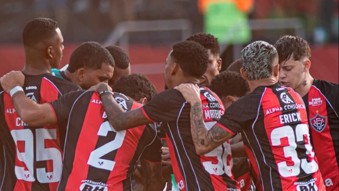 Vitória y Athletico Paranaense empataron 1-1 en el Barradão y Renato Kayzer cortó una sequía de tres meses