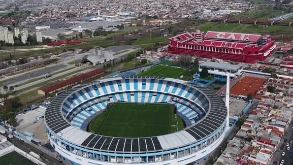 Avellaneda, dos realidades y una misma obligación: ganar el clásico